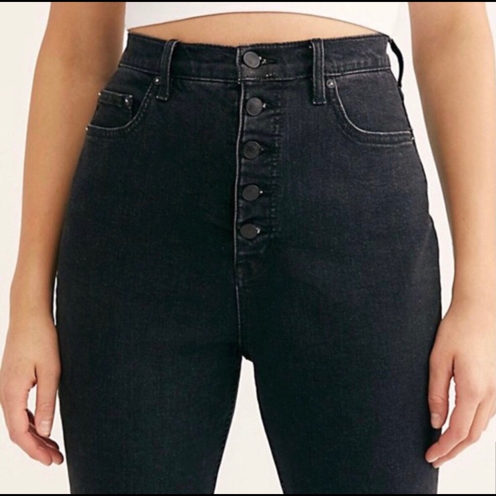 NWOT Free People CRVY black Mardi skinny jeans 29